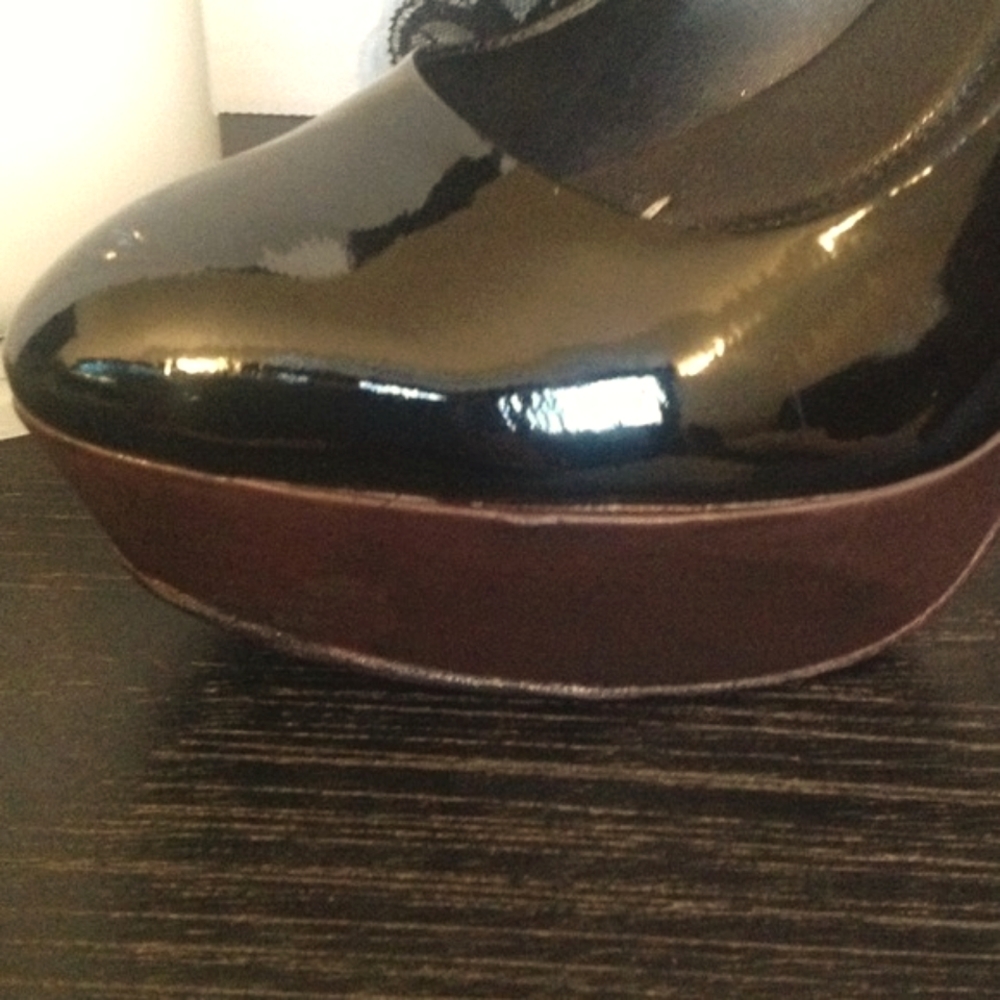 GENUINE LEATHER PLATFORM HEELS - Picture 3 of 8